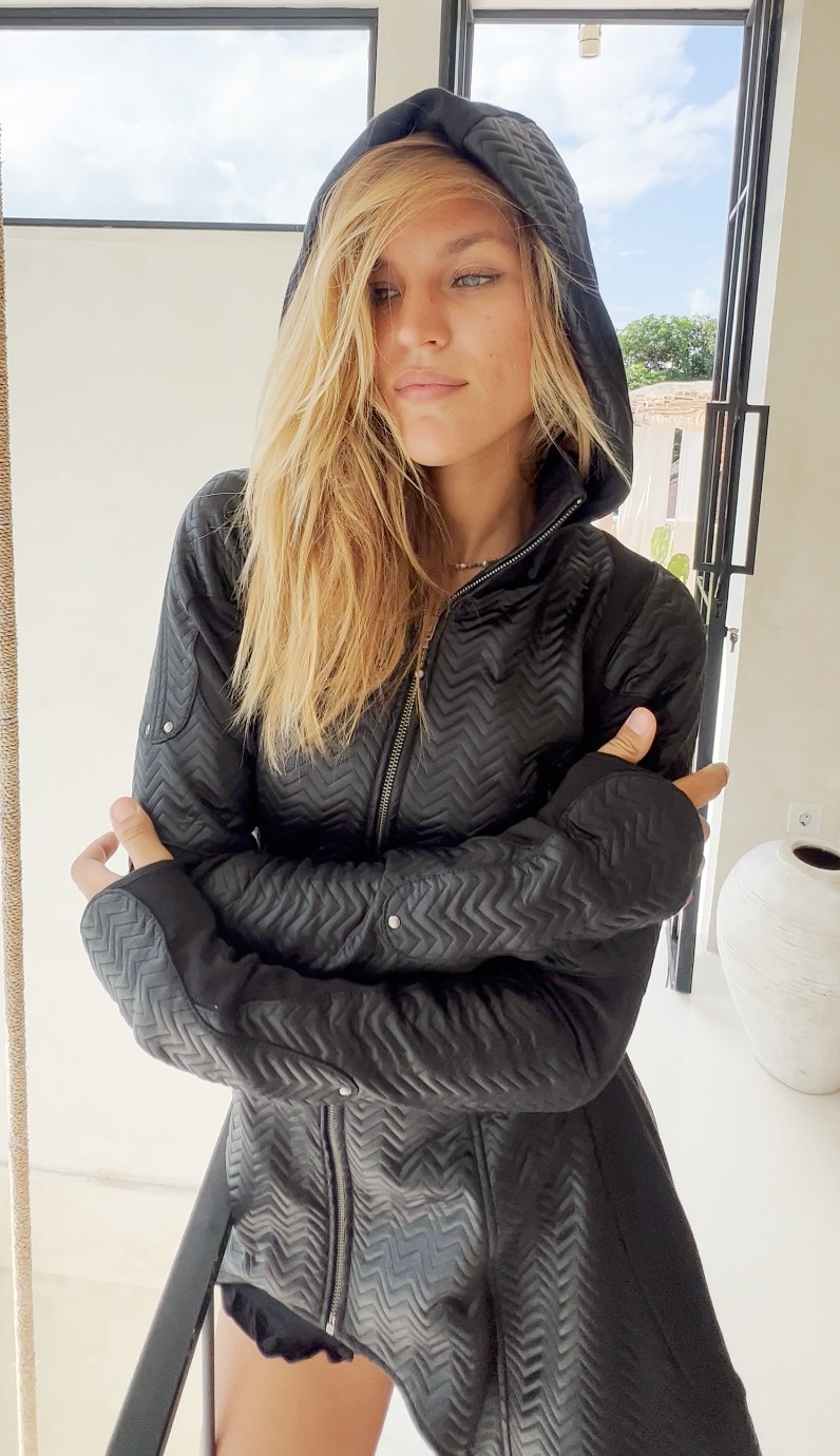 Freq G Diana Coat - Waves