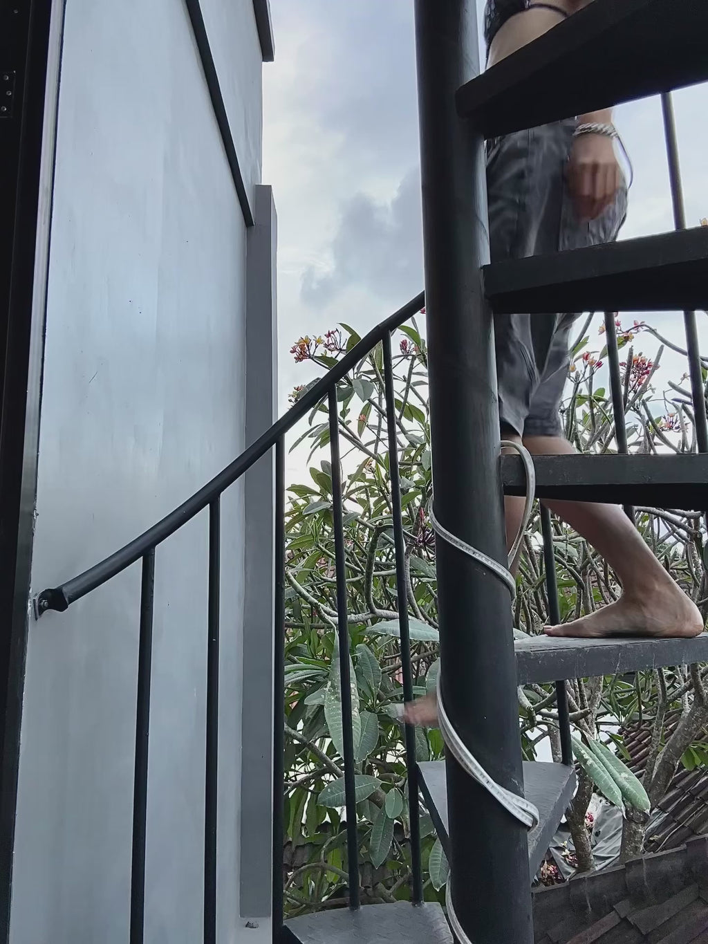 COSMIC EYE CHAIN BIKINI TOP