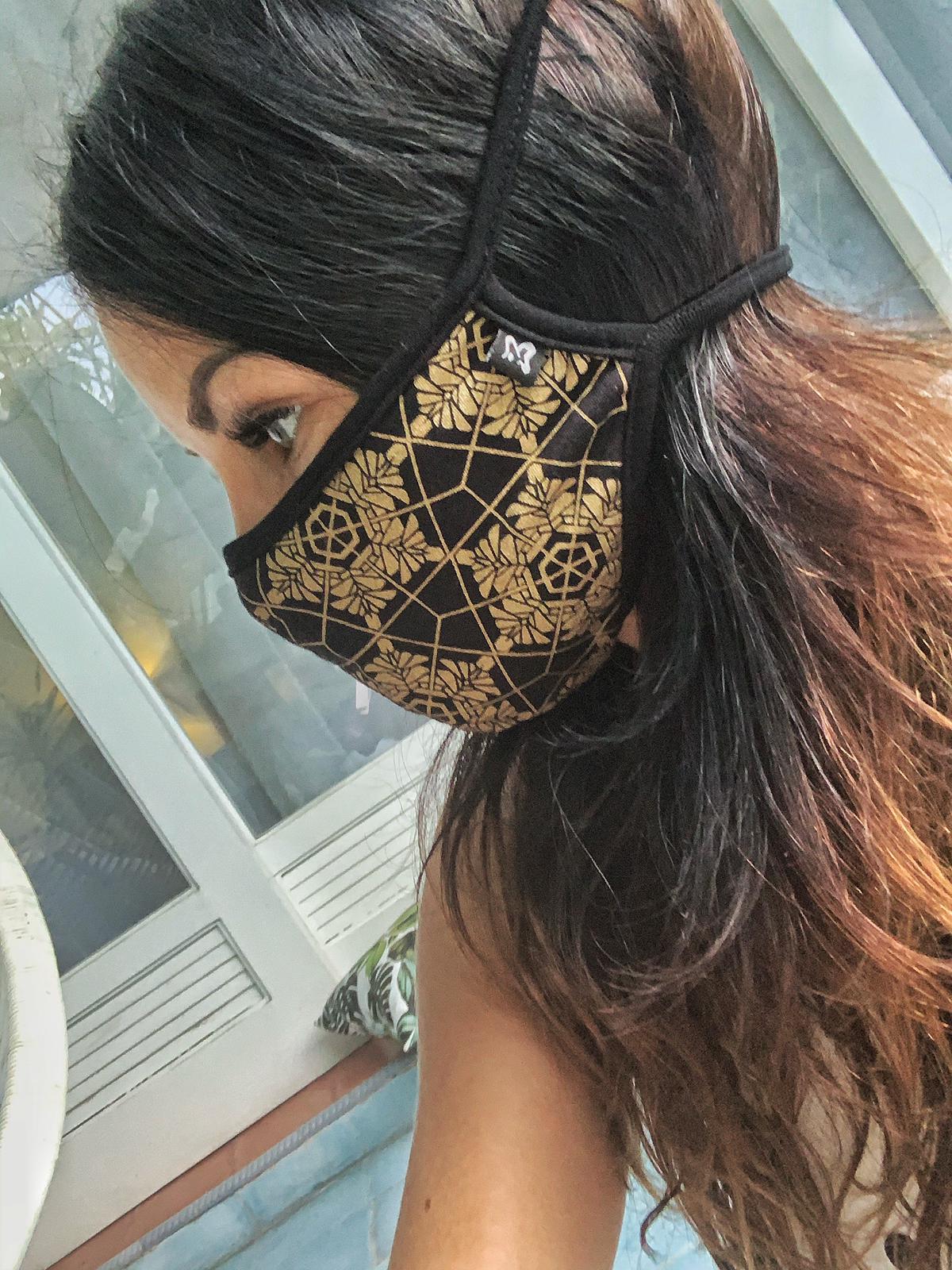 Adjustable Love Print Mask – buddhaful